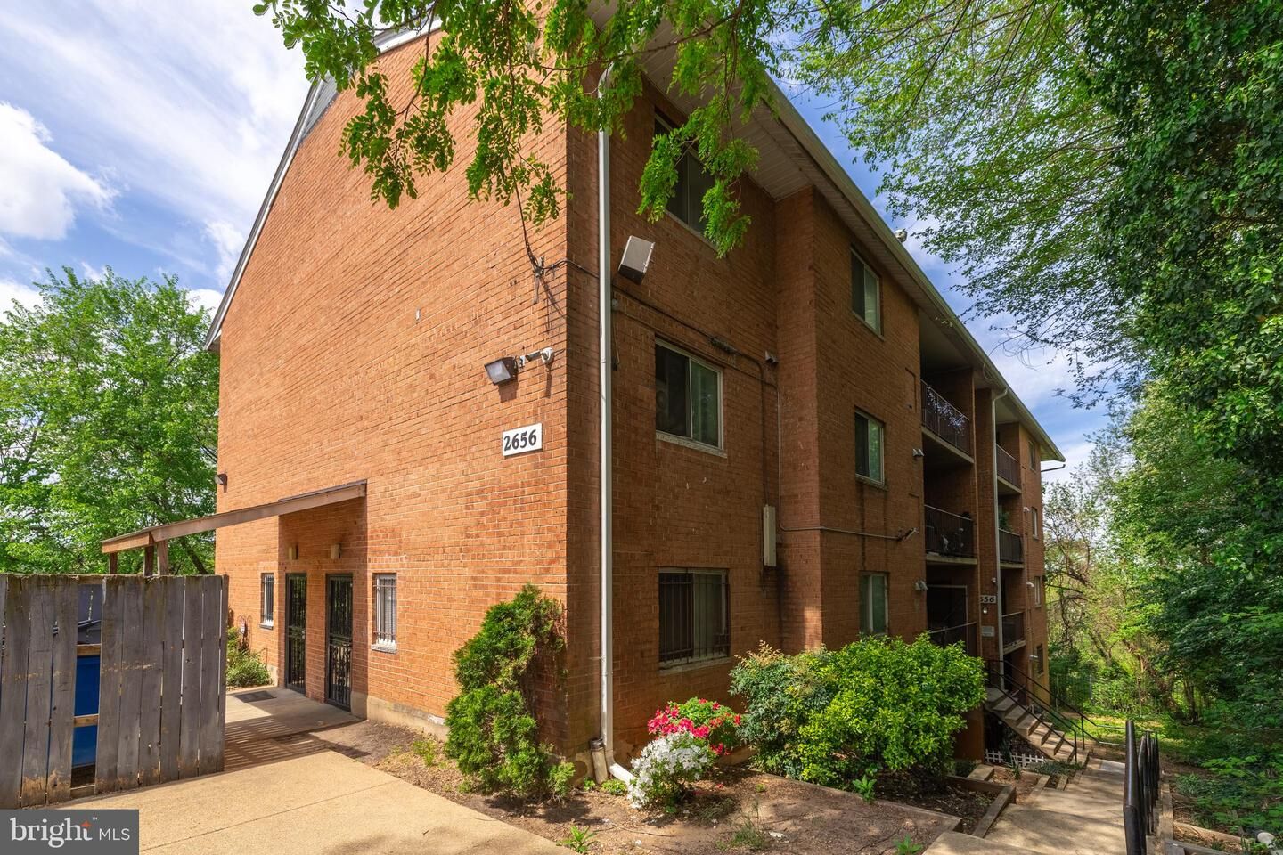 Property Photo: 2656 Bowen Road SE 101 DC 20020