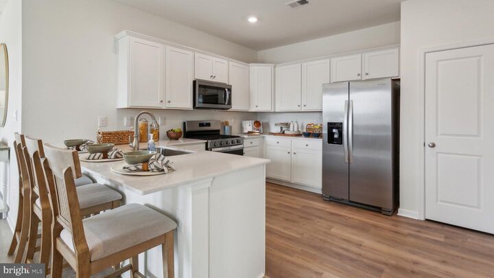 Property Photo:  185 Delhaas Circle  PA 19007 