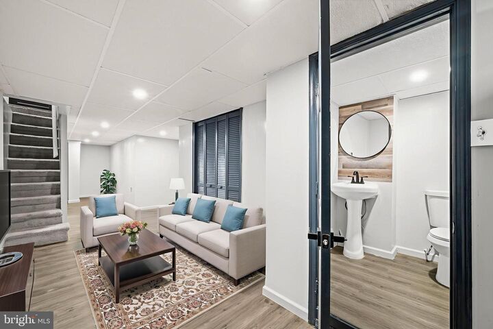 Property Photo:  1232 W Sergeant Street  PA 19133 