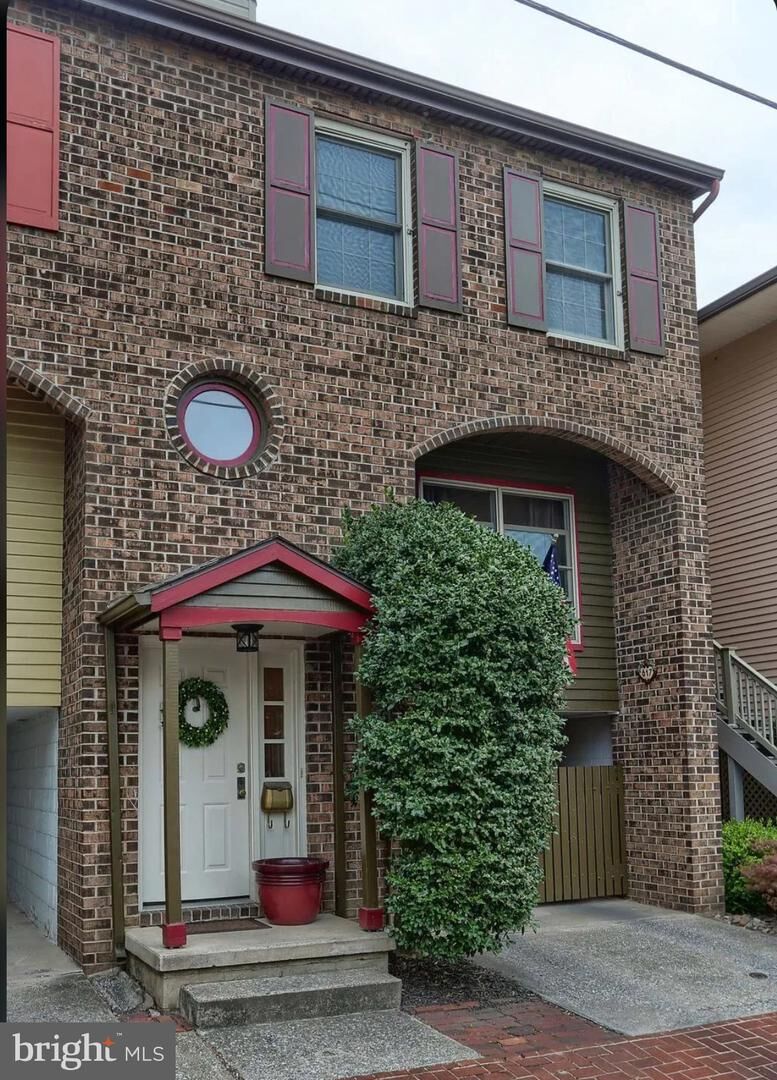 Property Photo: 617 Showers Street PA 17104