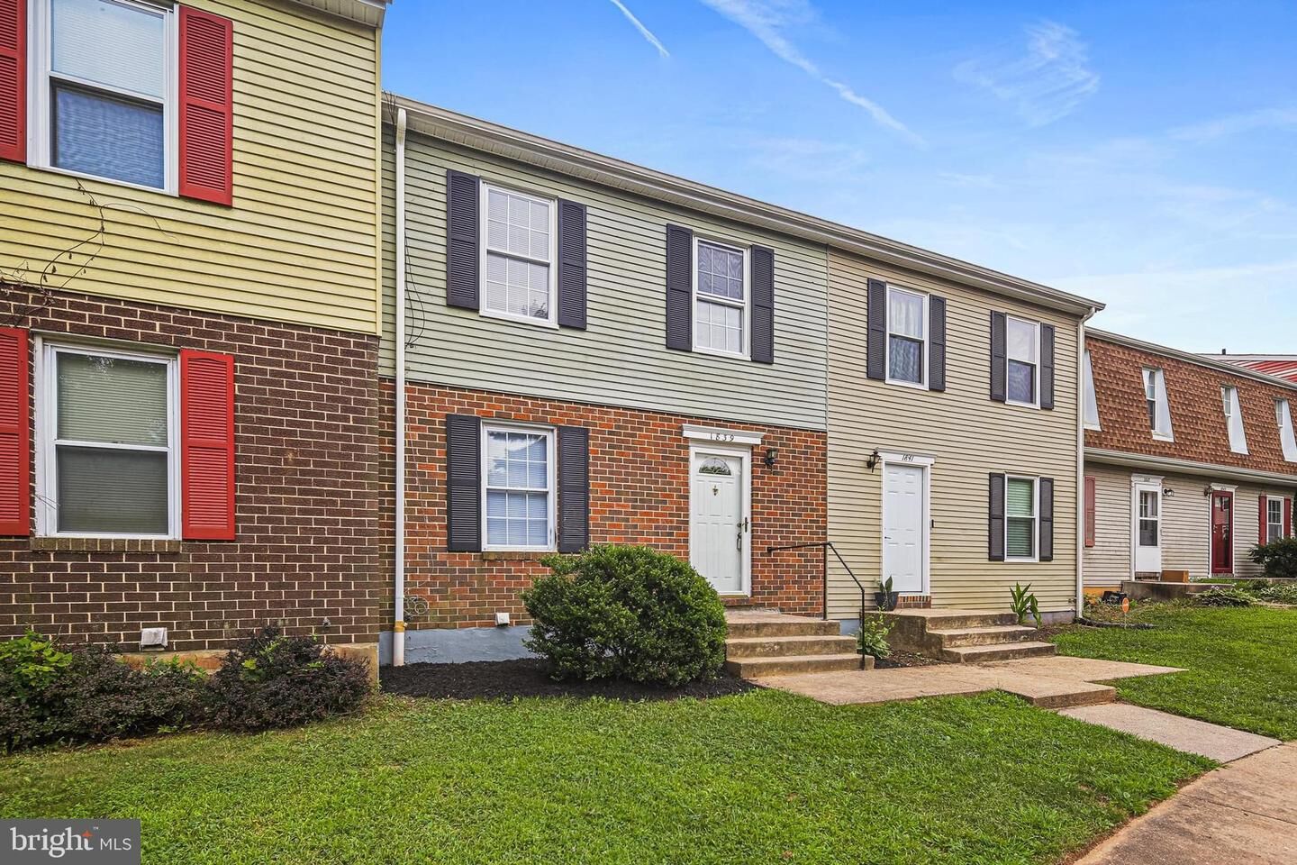 Property Photo:  1839 Dove Court  MD 21144 