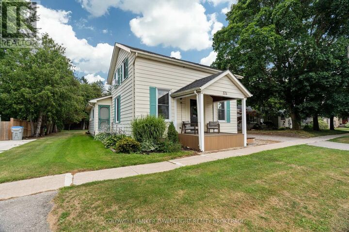 Property Photo:  524 William Street  ON N0M 1S2 