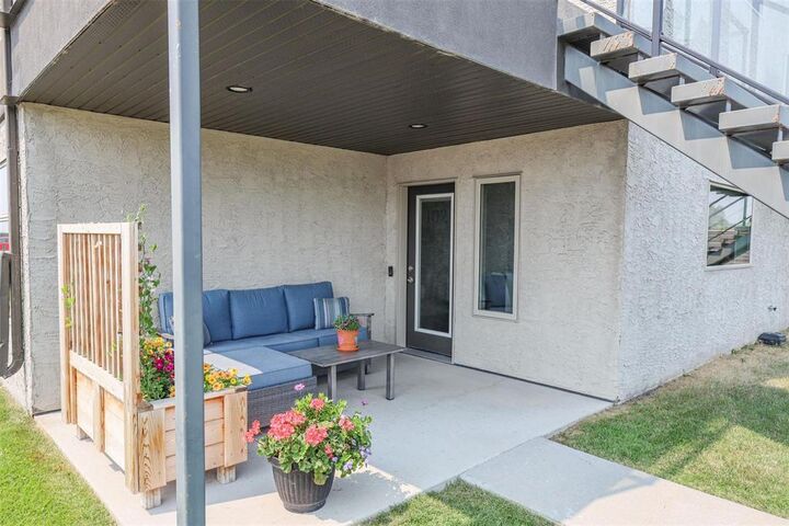 Property Photo: 1228 Old Pth 59 Highway, Ile Des Chenes Highway MB R0A 0T1