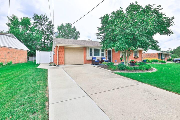 Property Photo:  11911 Lawnview Avenue  OH 45246 