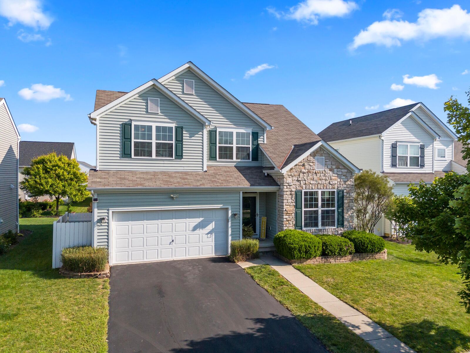 Property Photo: 5404 Cedar Branch Way OH 43016