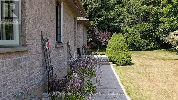 Property Photo: 118220 Sideroad 115 ON N4K 5N7
