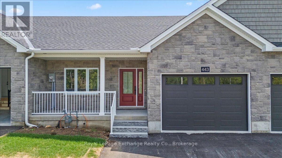 Property Photo:  443 Park Street West  ON N0G 1R0 