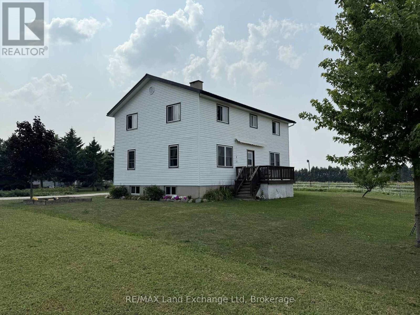 Property Photo:  559 Bervie Sideroad  ON N2Z 2X5 