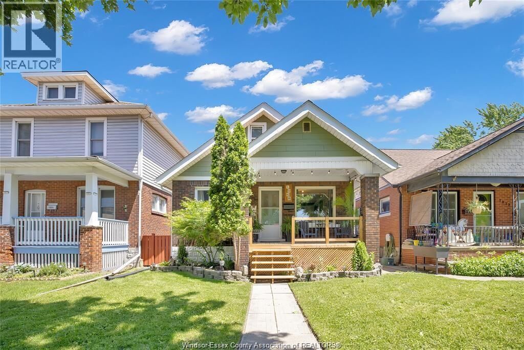 Property Photo: 1068 Janette Avenue ON N9A 5A3