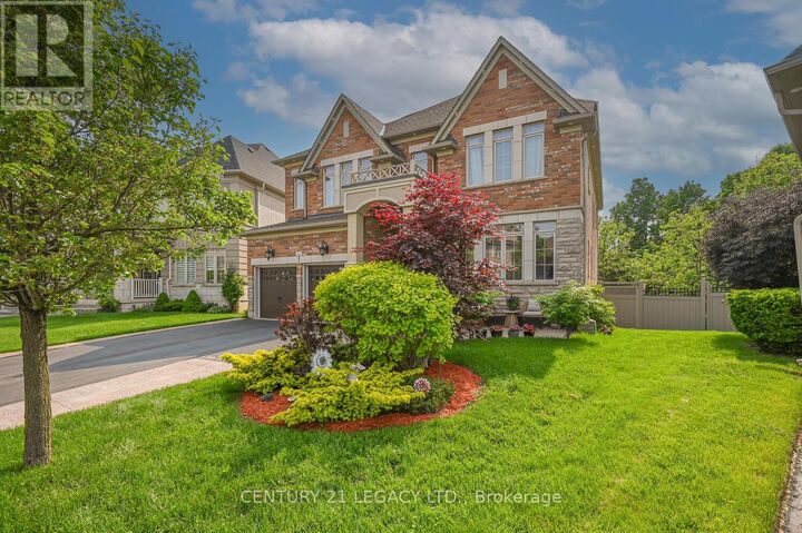 Property Photo: 34 Cannington Crescent ON L6X 2Y5