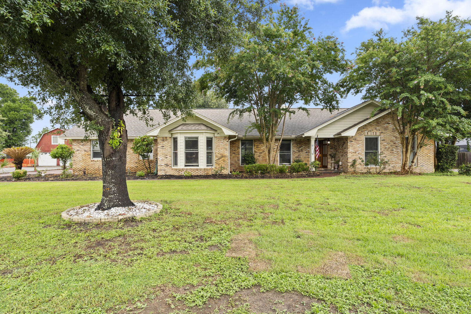 Property Photo:  2844 Longleaf Road  FL 32405 