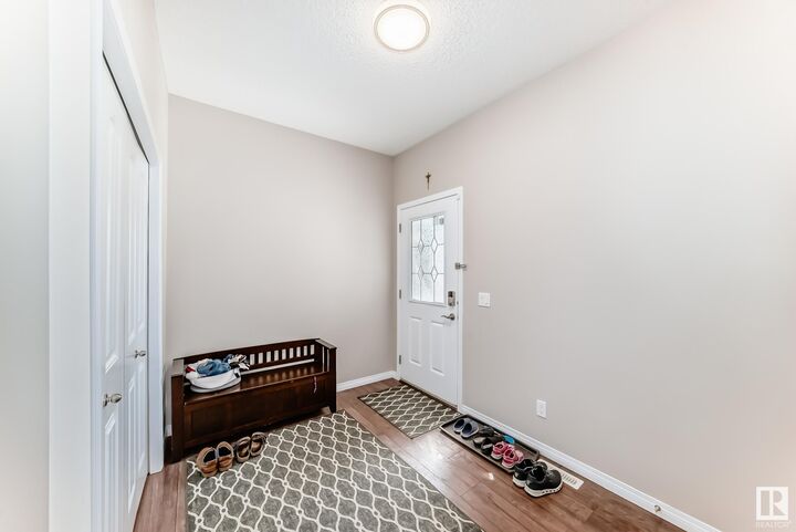 Property Photo: 5870 Anthony Crescent SW AB T6W 3H4