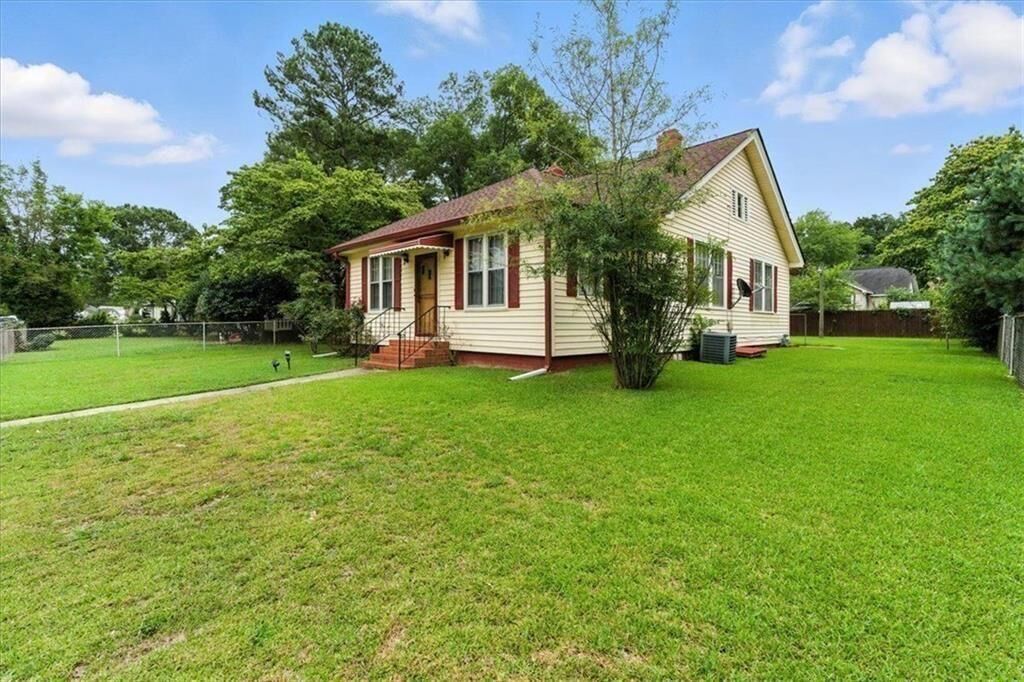 Property Photo: 247 Litchfield Street GA 30153