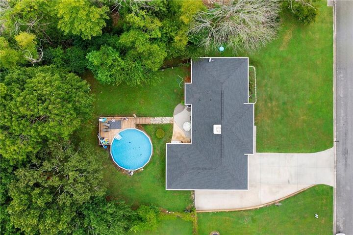 Property Photo: 28 Ashley Oaks Trail NW GA 30165