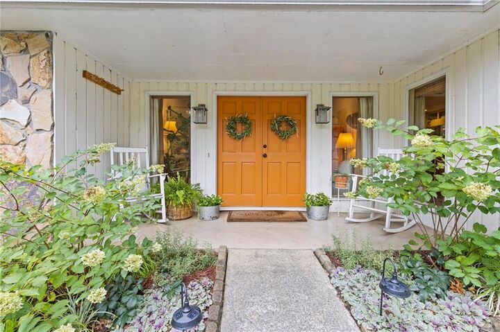 Property Photo:  3330 Creek Hollow Drive  GA 30062 