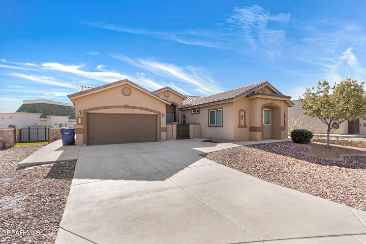 504 Valley Plum Avenue  El Paso TX 79932 photo