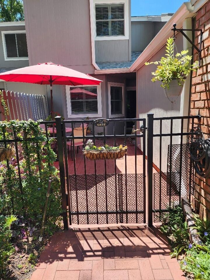 632 Red Oak Circle 104  Altamonte Springs FL 32701 photo