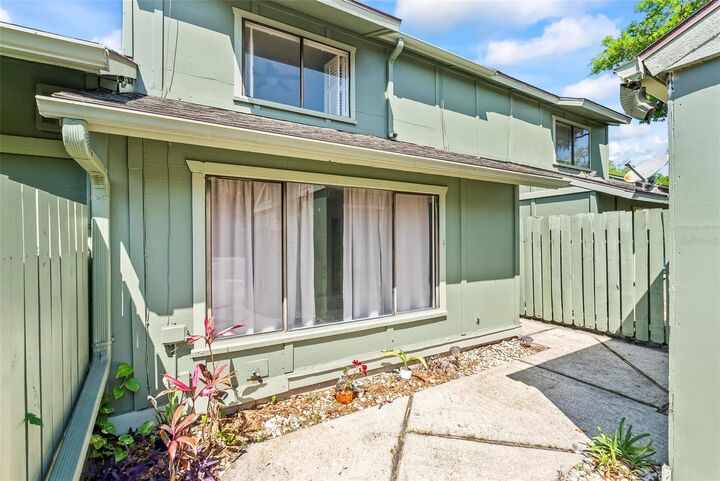 Property Photo: 149 Pine Cone Trail FL 32174