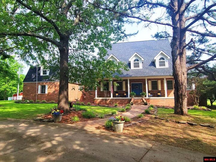 Property Photo:  180 Oak Tree Terrace  AR 72653 