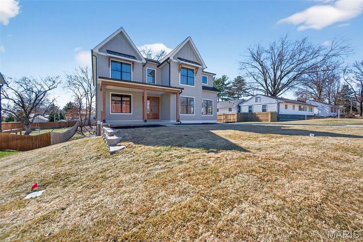 Property Photo: 1312 W Essex Avenue MO 63122