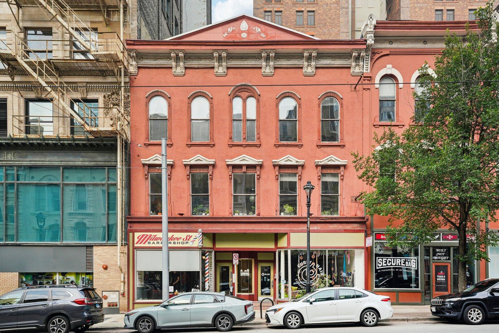 Property Photo: 715 N Milwaukee St 202 WI 53202