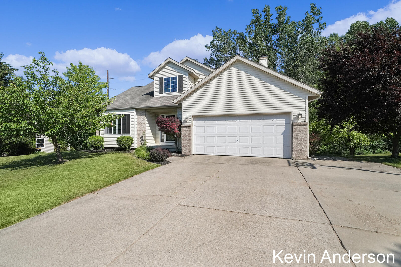 Property Photo:  232 Glendale Drive NE  MI 49341 