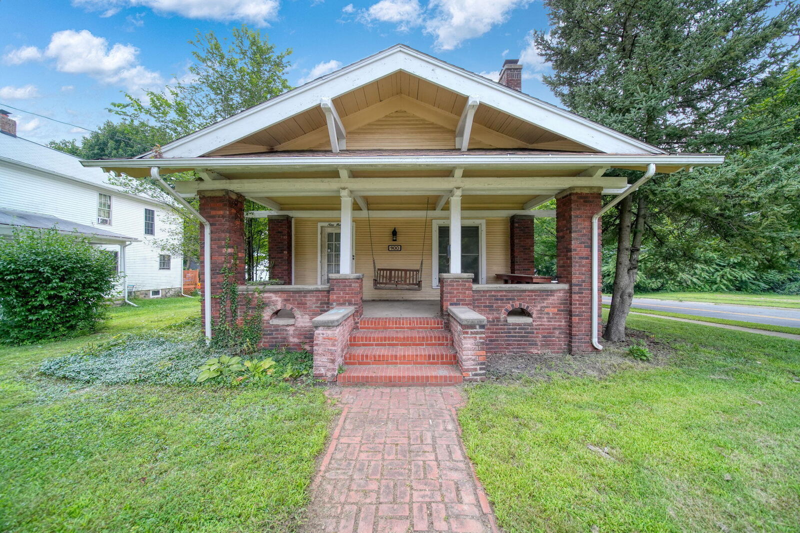 Property Photo: 900 2nd Street MI 49203