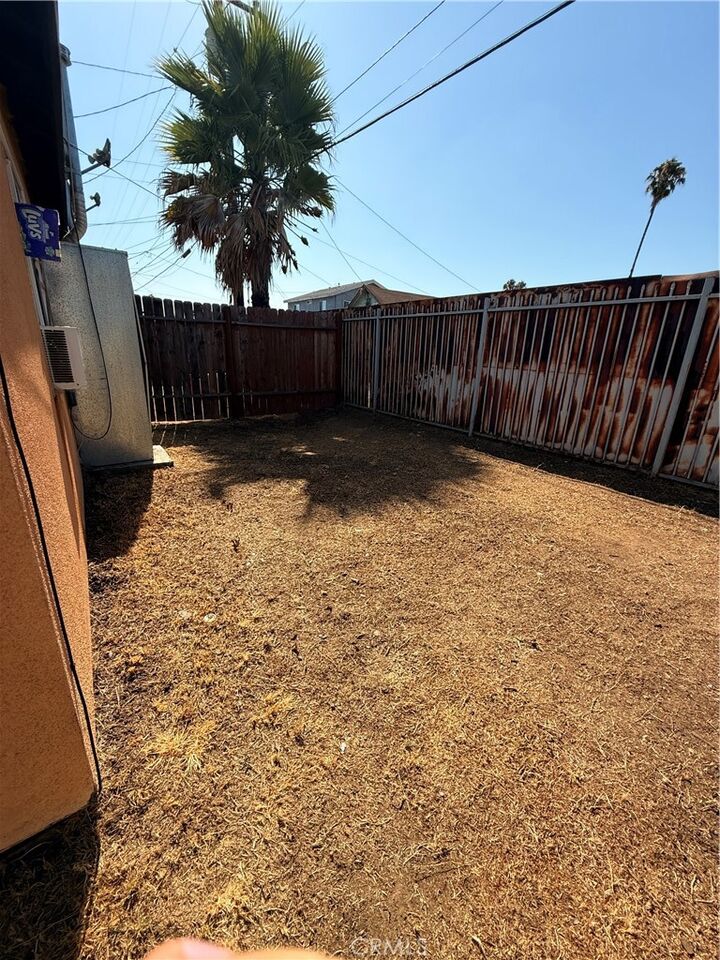 Property Photo:  1052 W 106th Street  CA 90044 