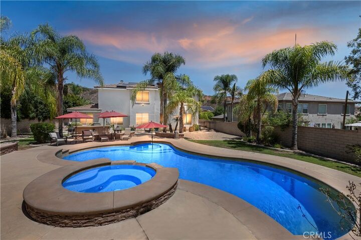 Property Photo: 1668 Honors Circle CA 92883