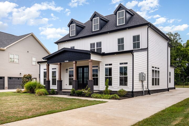 Property Photo: 1506 Shalom St TN 37128