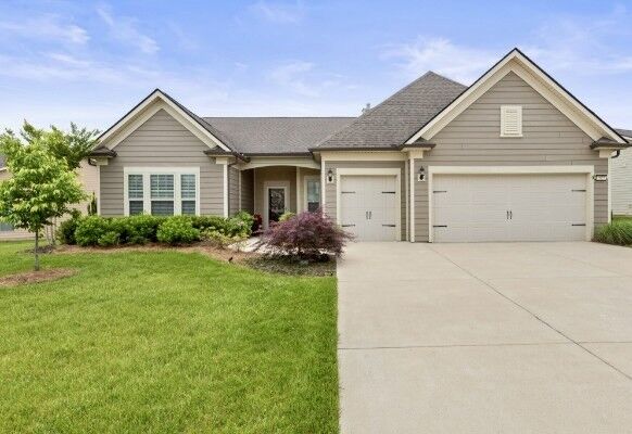 Property Photo:  1027 Coffee Rdg  TN 37174 
