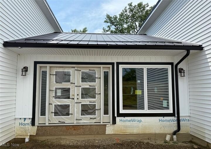 Property Photo: 3940 Ellendale Road OH 44022