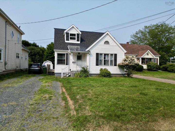 Property Photo:  33 Riverside Avenue  NS B2N 4G2 
