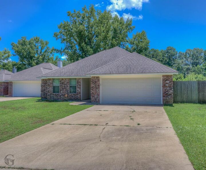 Property Photo: 502 Big Red Circle LA 71037