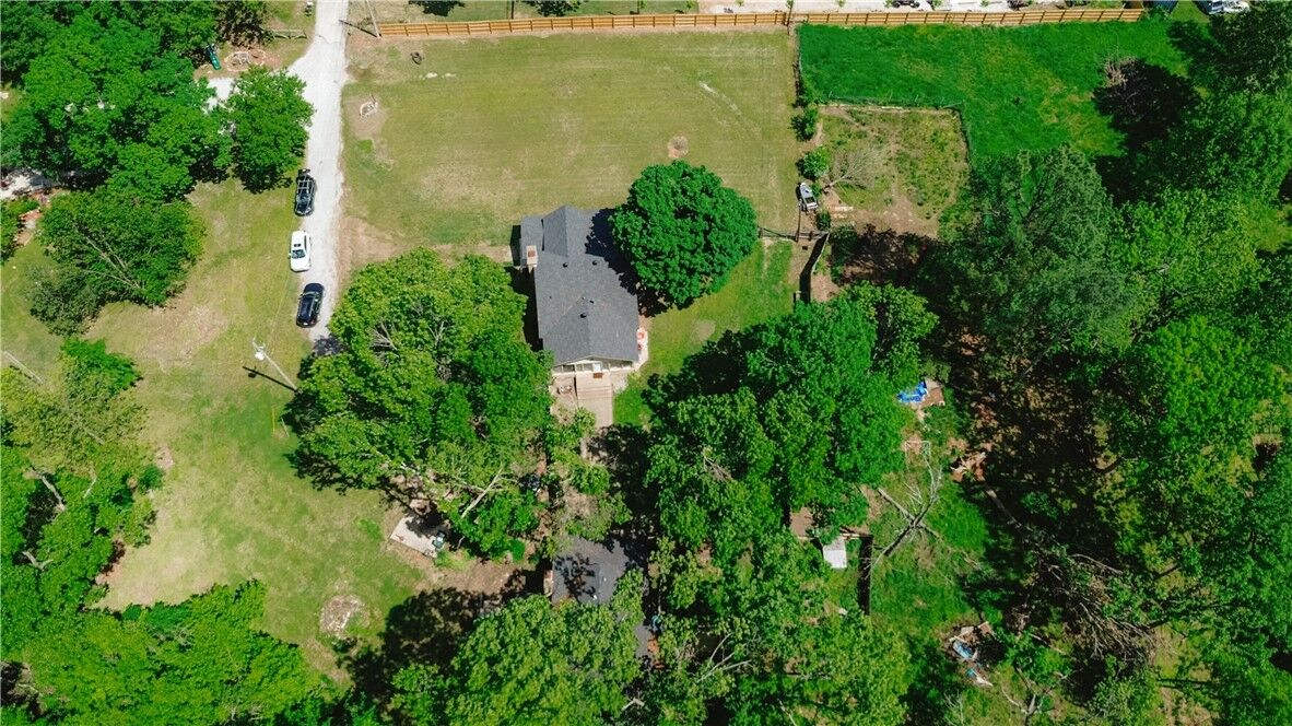 Property Photo: 2711 Aspen Lane AR 72758