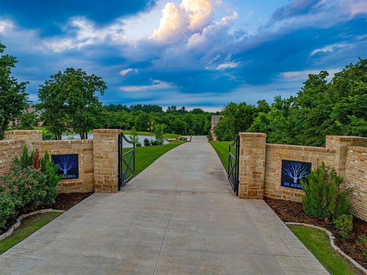 Property Photo: