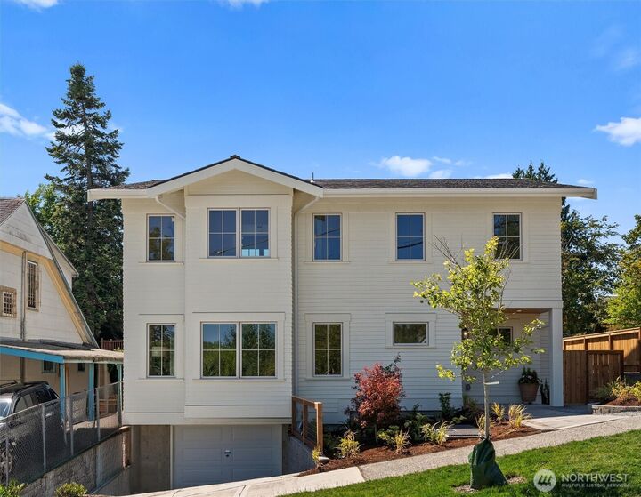 4402  Letitia Avenue S  Seattle WA 98118 photo