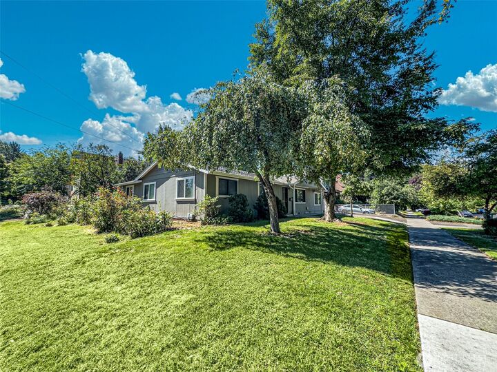 Property Photo:  334  Whitman Street  WA 99362 
