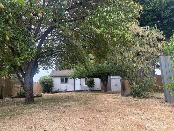 Property Photo: 117 Drayton St. WA 98264