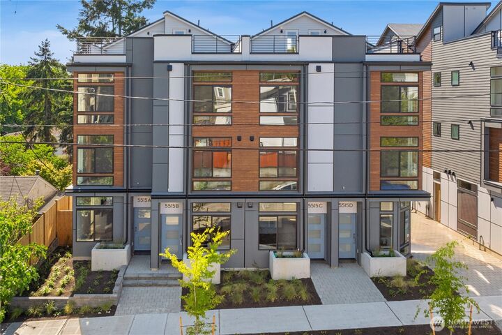 5517 B  9th Avenue NW  Seattle WA 98107 photo