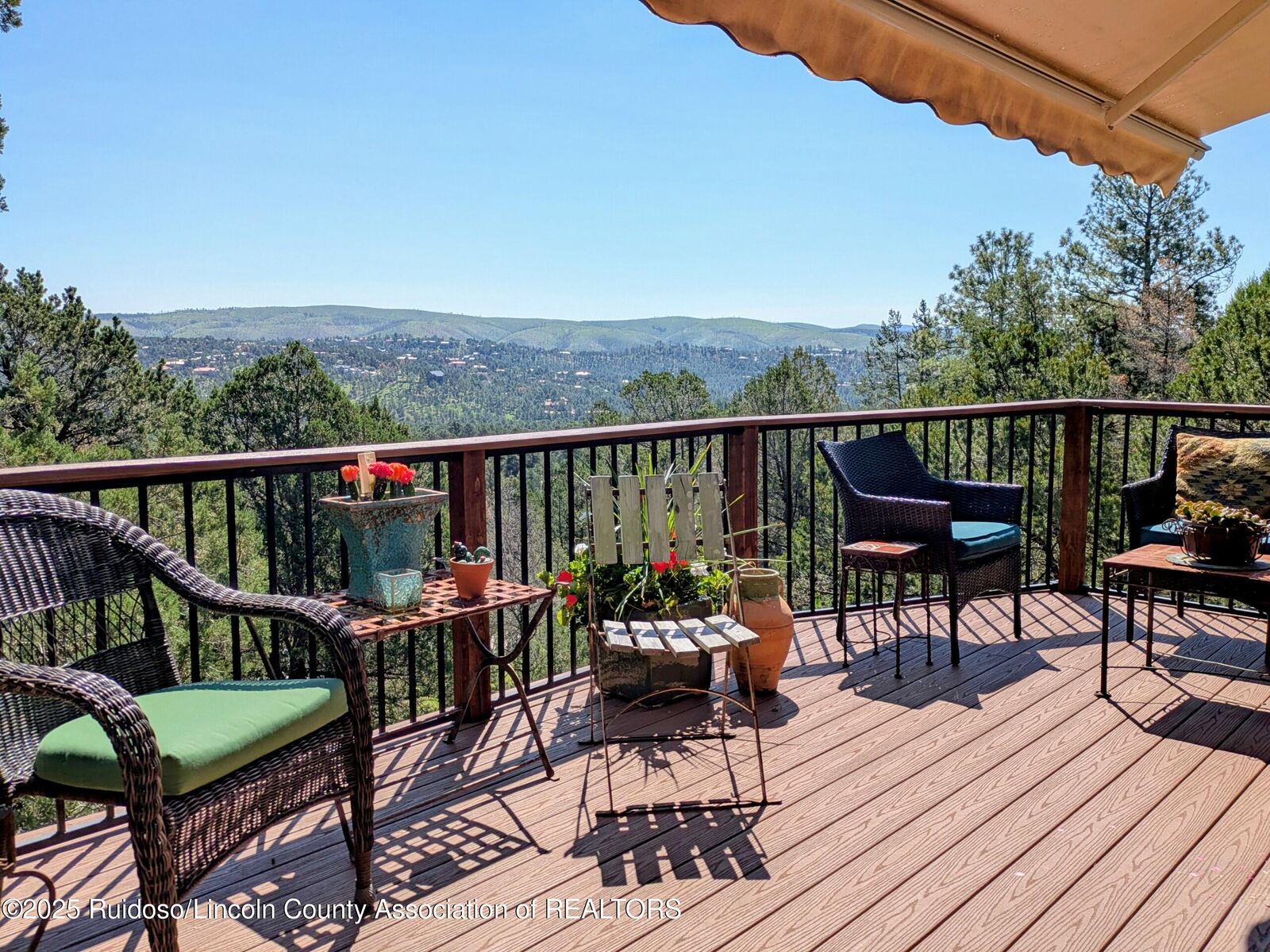 Property Photo: 113 Alamo Drive NM 88345