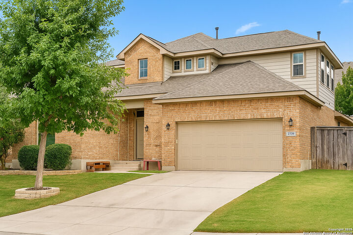 2739 Sueno Point  San Antonio TX 78245 photo