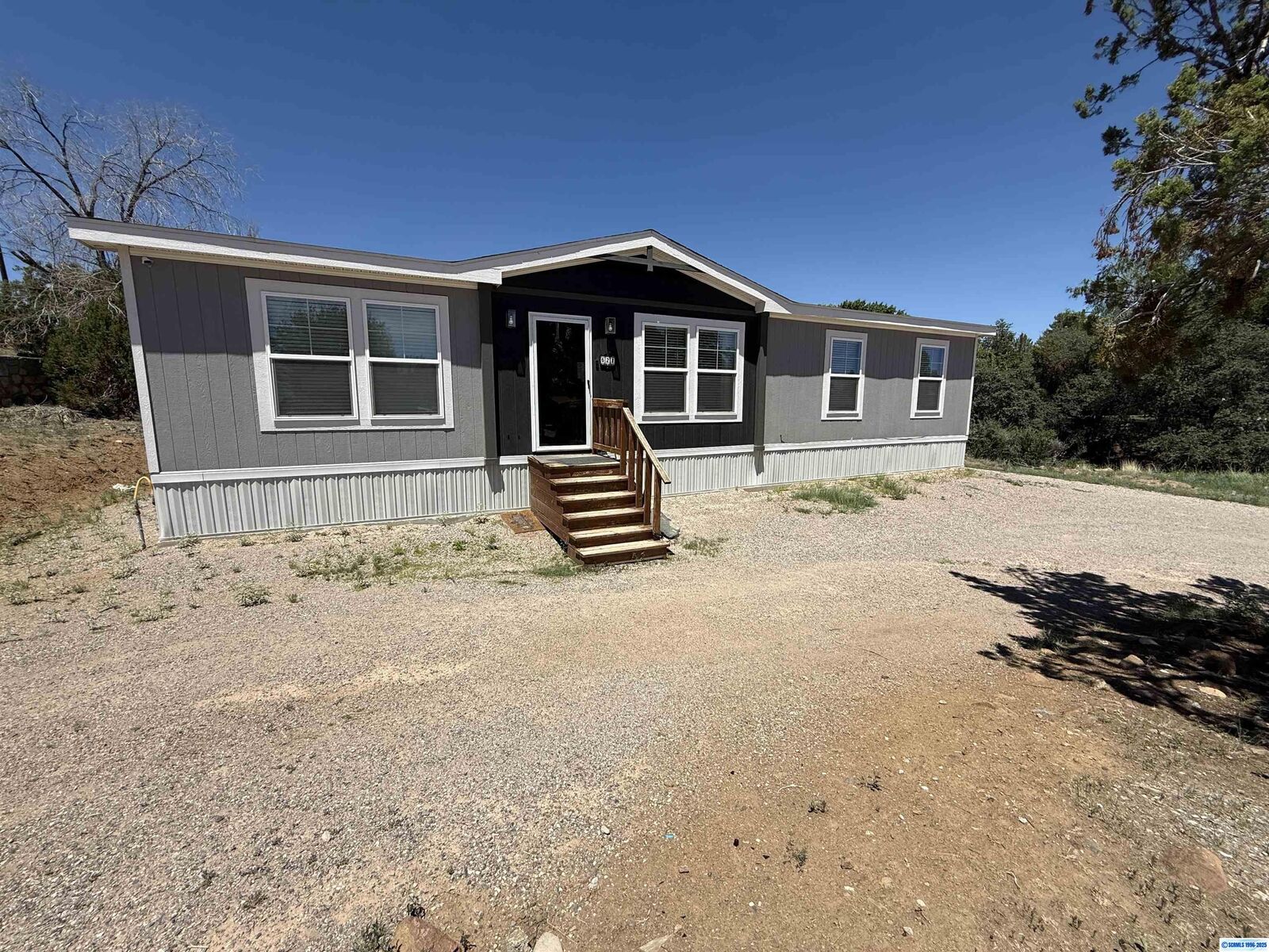 Property Photo: 621 E 34th NM 88061