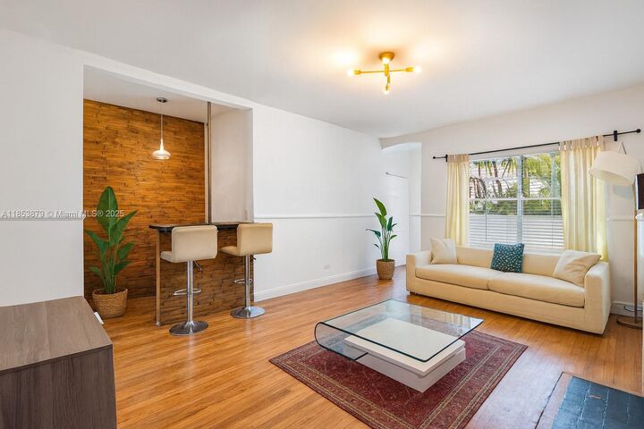 1521 Meridian Ave 103  Miami Beach FL 33139 photo