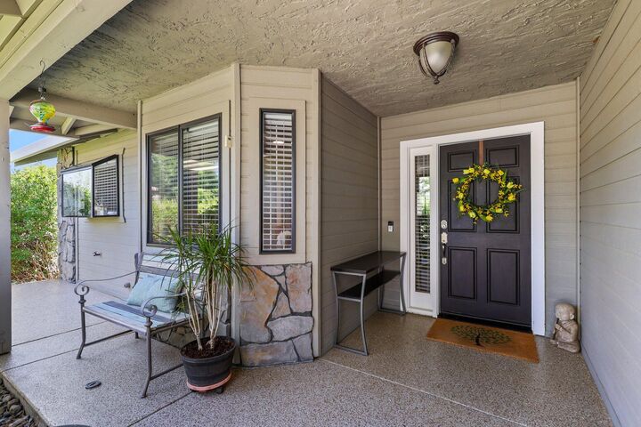 Property Photo: 2788 Summerbreeze Place CA 96001