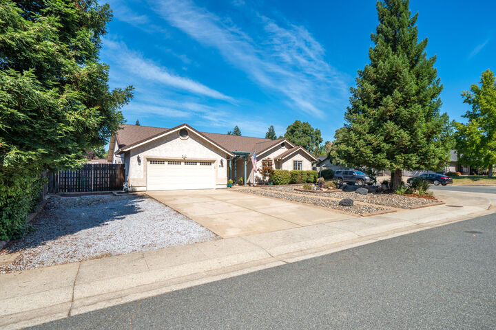 3202 Dartford Drive  Shasta Lake CA 96019 photo