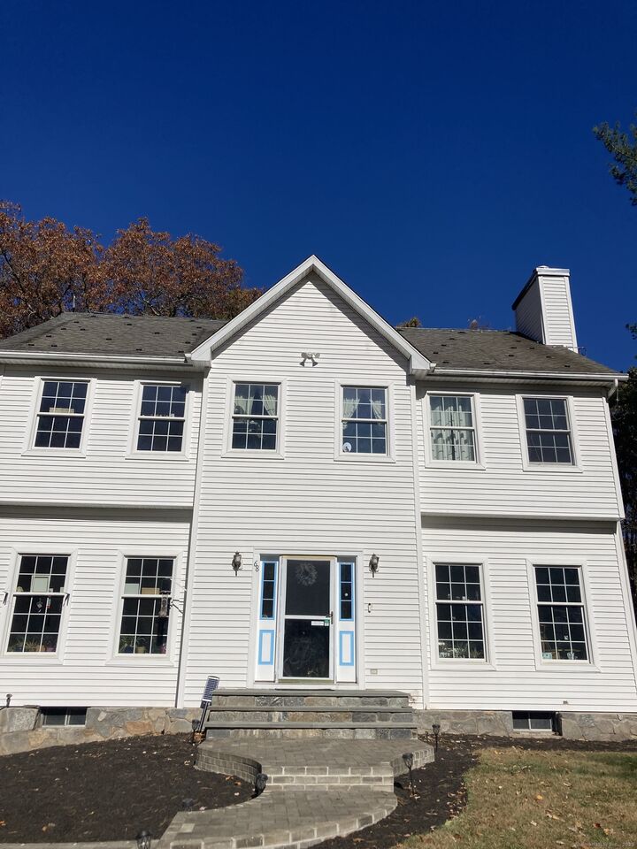 Property Photo:  68 East Village Road  CT 06468 