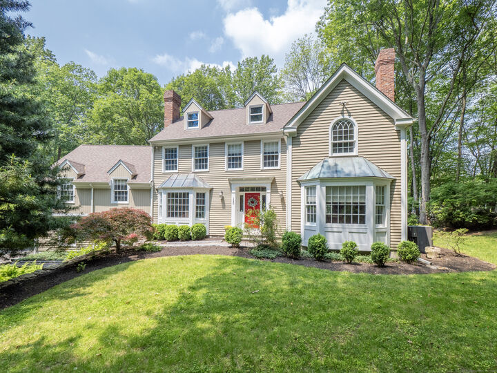 104 Scarlet Oak Drive  Wilton CT 06897 photo