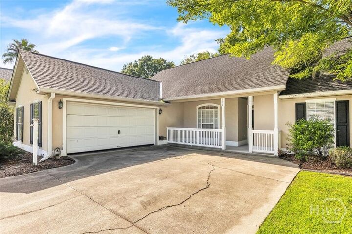 Property Photo:  176 Shady Oak Circle  GA 31324 