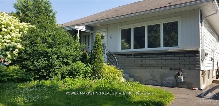 Property Photo: 528 Mutual Street ON K1K 1C6